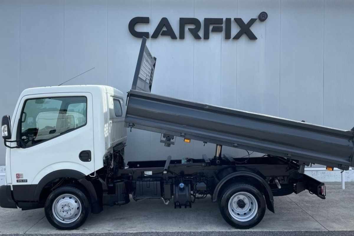 nissan-cabstar-2018-diesel-2953cc