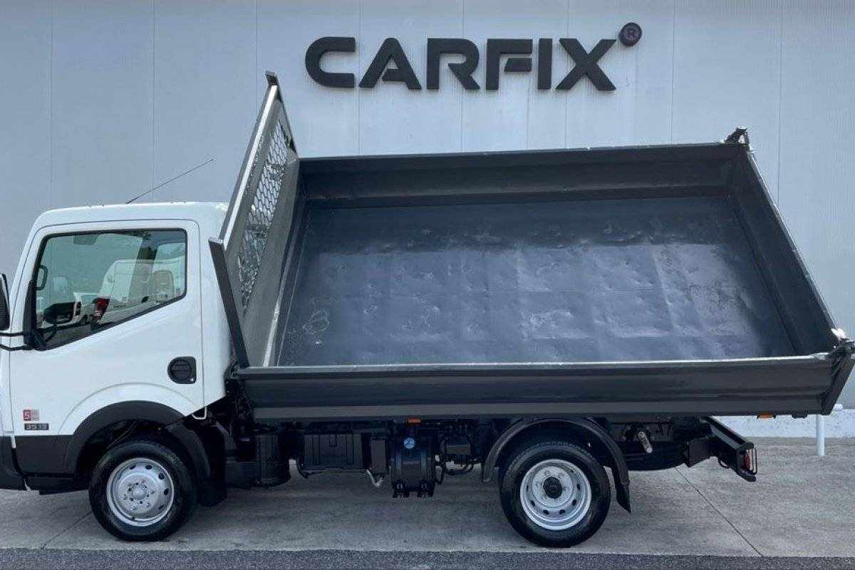 nissan-cabstar-2018-diesel-2953cc