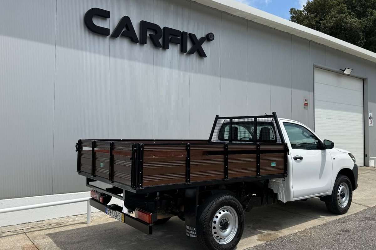 toyota-hilux-2018-diesel-2393cc