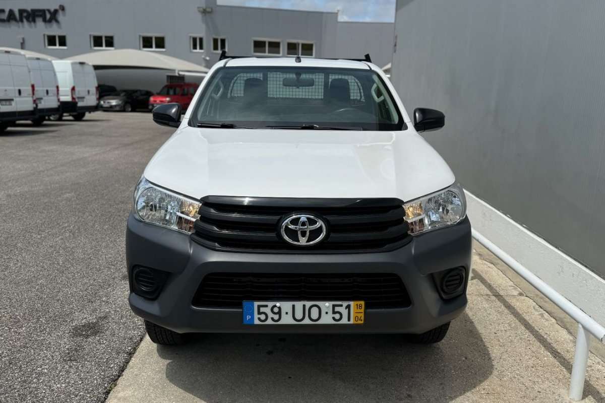 toyota-hilux-2018-diesel-2393cc