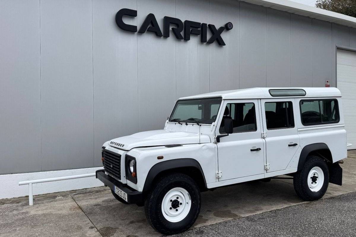 land-rover-defender-2015-diesel-2198cc