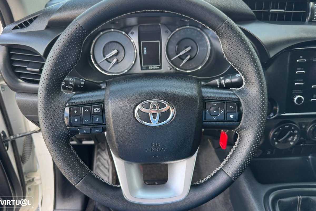 toyota-hilux-2023-diesel-2393cc