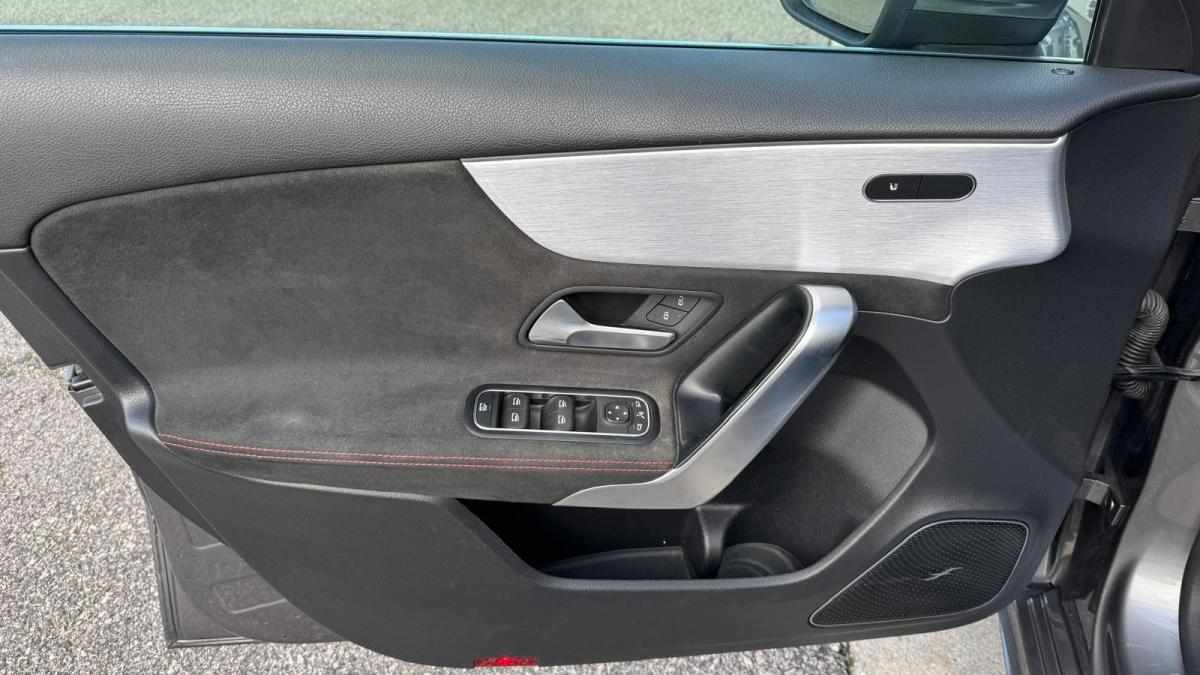 mercedes-benz-classe-a-a-180-1-6-2019-gasolina-1991cc