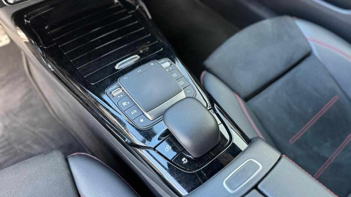 mercedes-benz-classe-a-a-180-1-6-2019-gasolina-1991cc