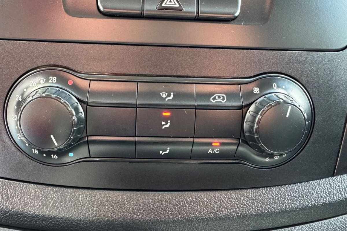 mercedes-benz-vito-2019-diesel-1598cc