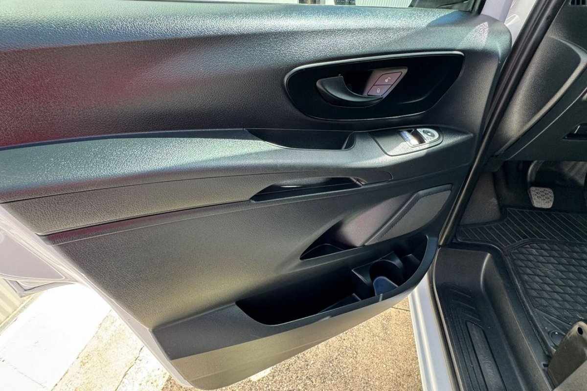 mercedes-benz-vito-2019-diesel-1598cc