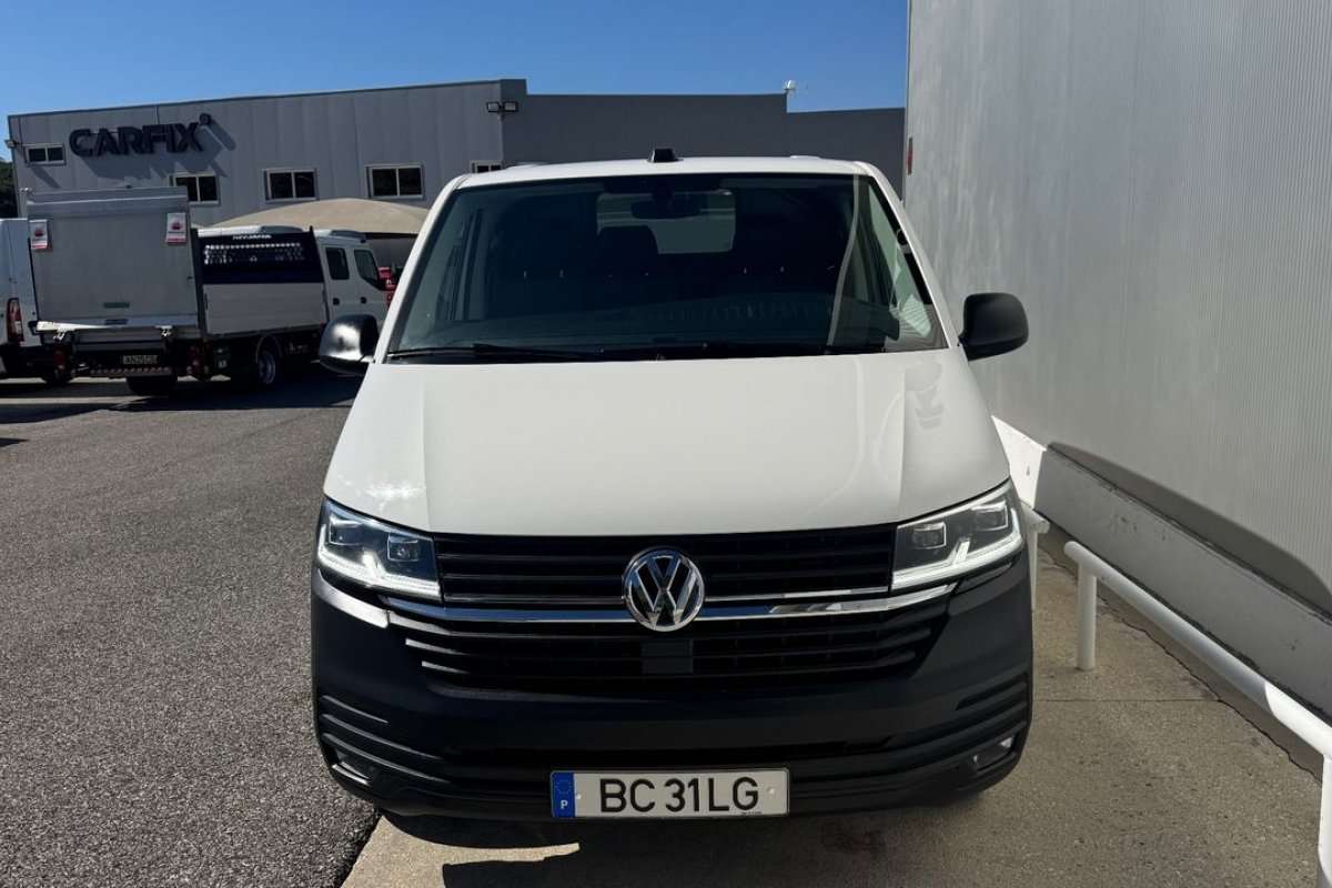 volkswagen-transporter-2023-diesel-1968cc