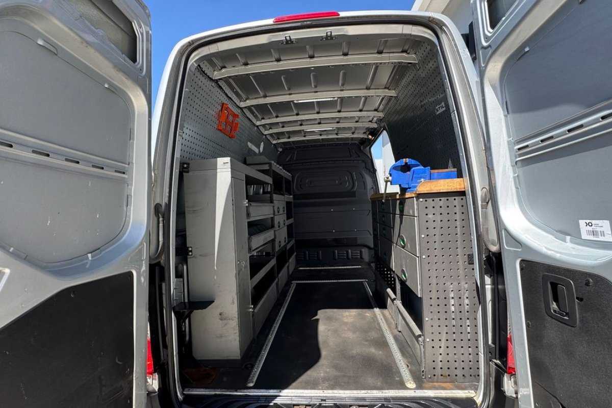 mercedes-benz-sprinter-2019-diesel-2143cc
