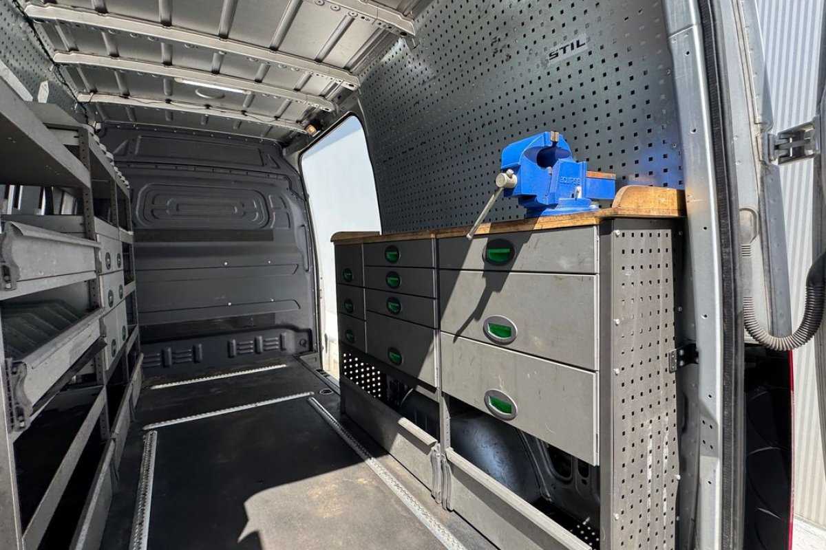mercedes-benz-sprinter-2019-diesel-2143cc