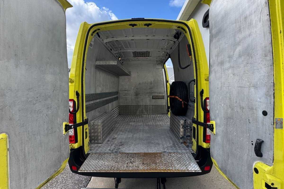 renault-master-2021-diesel-2299cc
