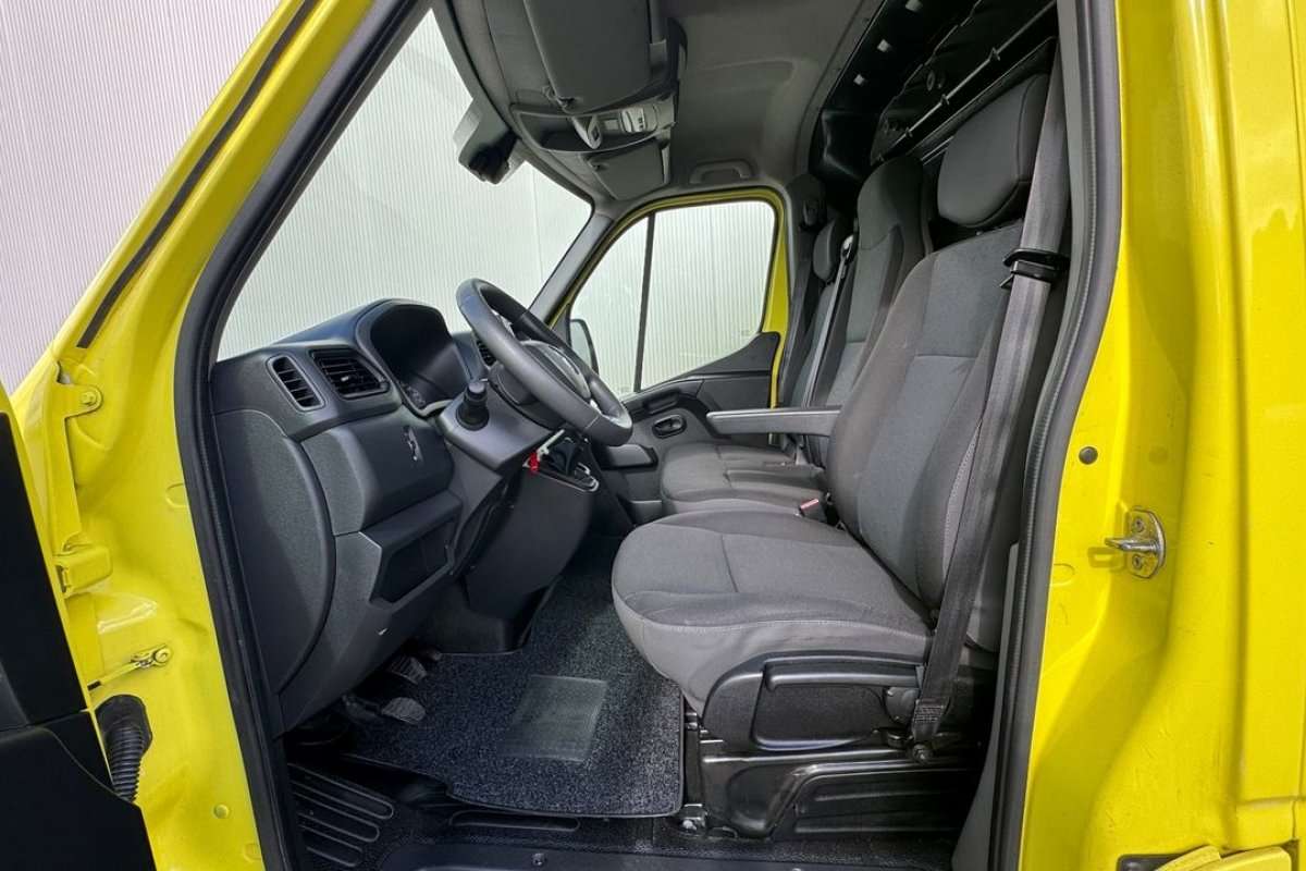 renault-master-2021-diesel-2299cc