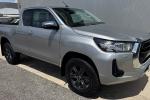 toyota-hilux-2021-diesel-2393cc