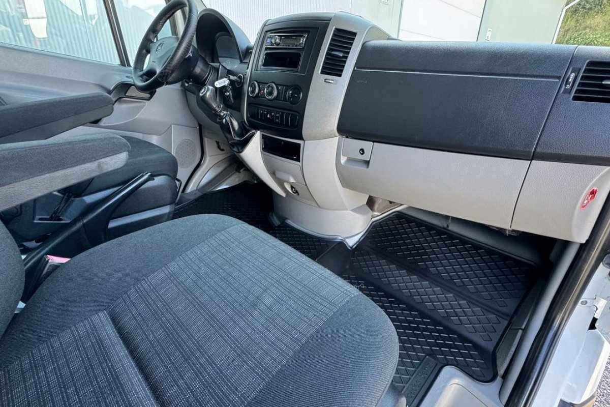 mercedes-benz-sprinter-2015-diesel-2143cc