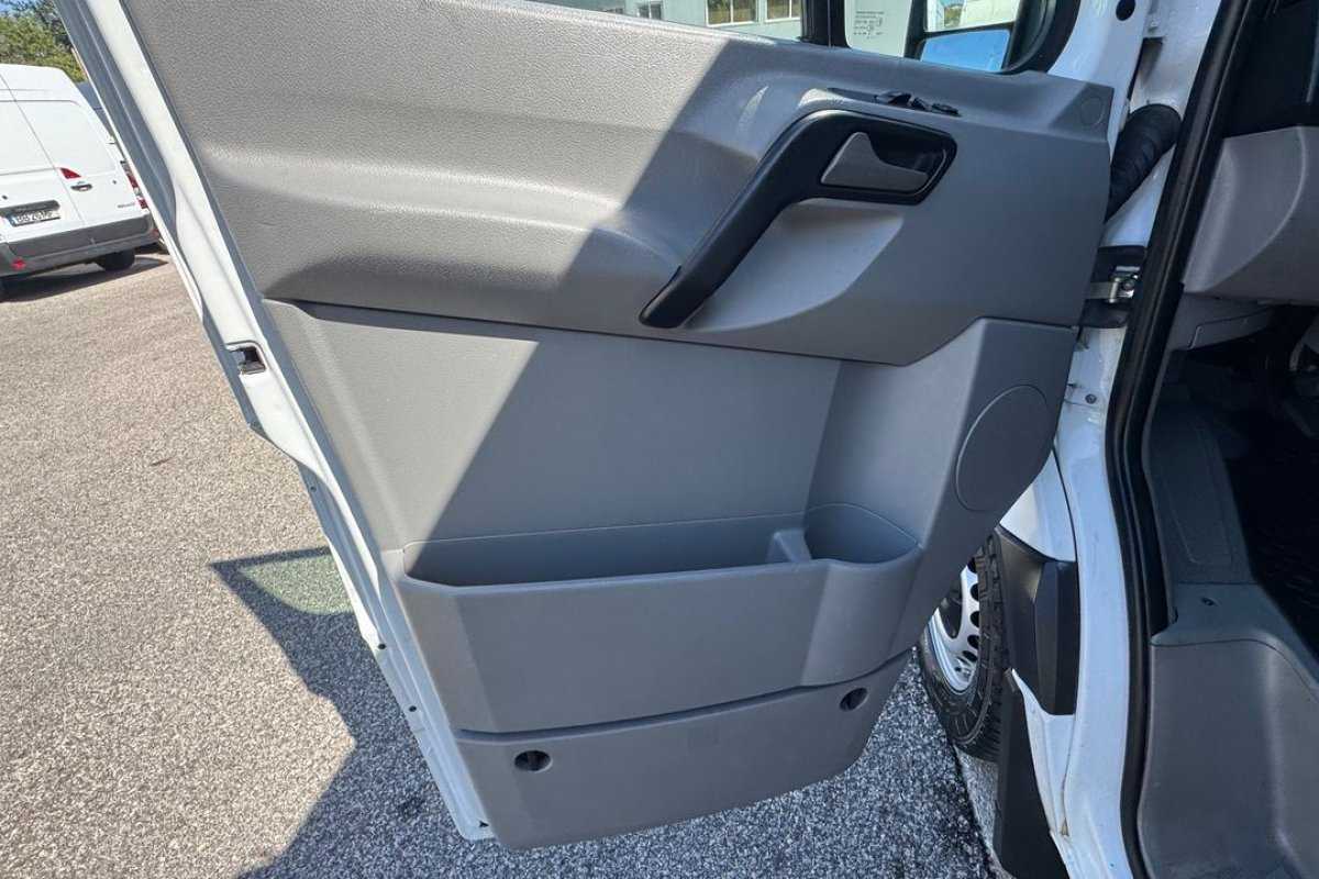 mercedes-benz-sprinter-2015-diesel-2143cc