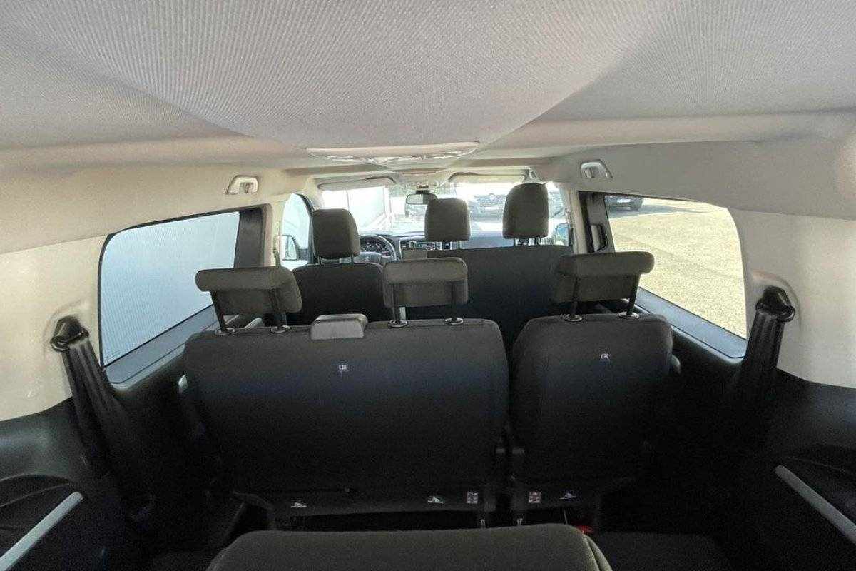 peugeot-traveller-2019-diesel-1499cc