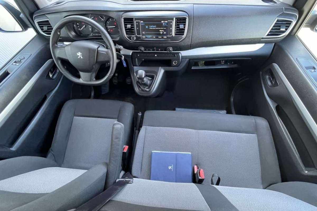 peugeot-traveller-2019-diesel-1499cc