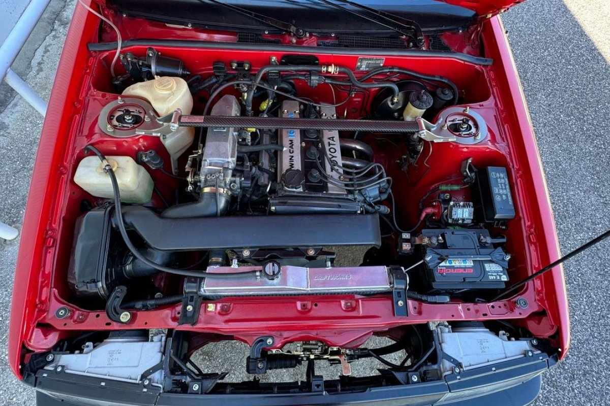 toyota-corolla-1986-gasolina-1587cc