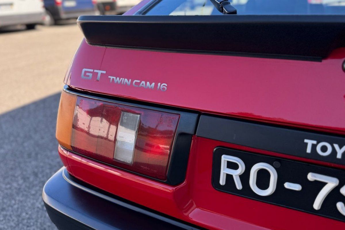 toyota-corolla-1986-gasolina-1587cc