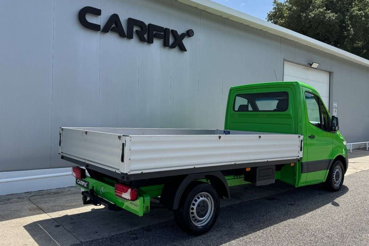 mercedes-benz-sprinter-2021-diesel-2143cc