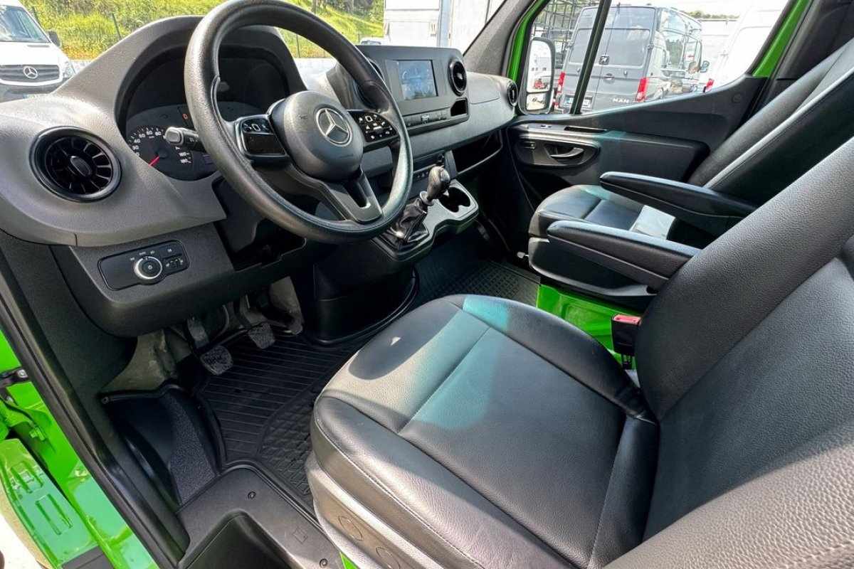 mercedes-benz-sprinter-2021-diesel-2143cc