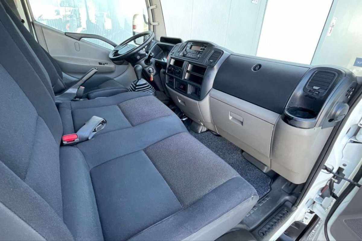 nissan-cabstar-2018-diesel-2953cc