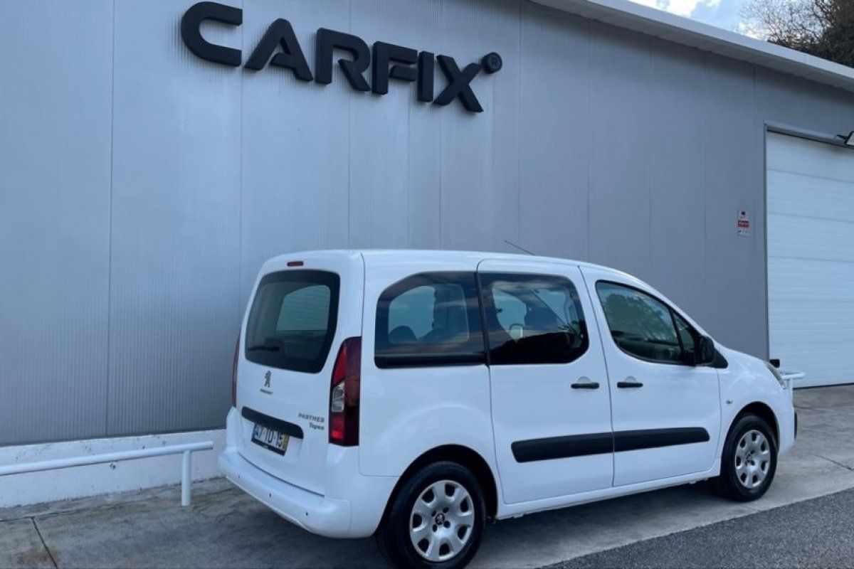 peugeot-partner-2017-diesel-1560cc