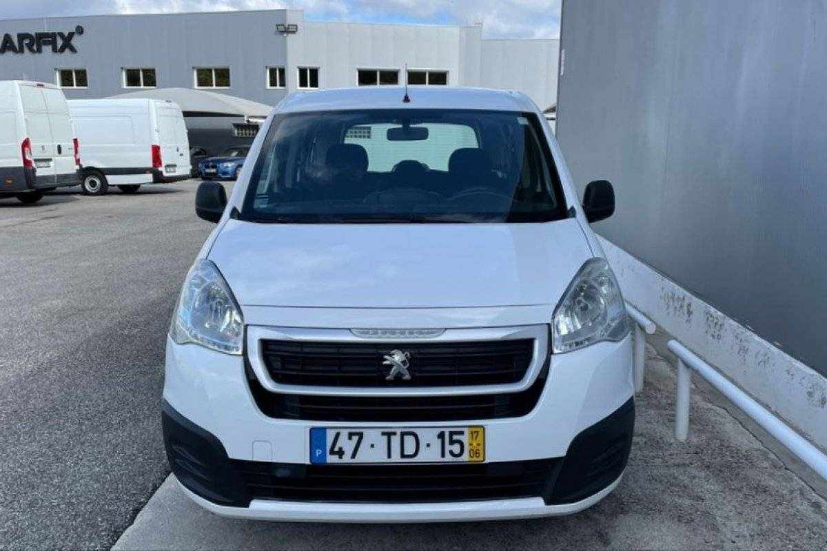 peugeot-partner-2017-diesel-1560cc
