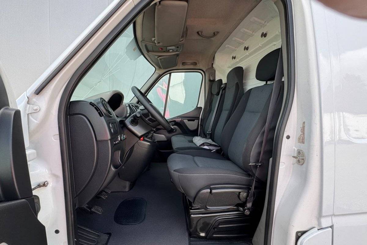renault-master-2012-diesel-2299cc