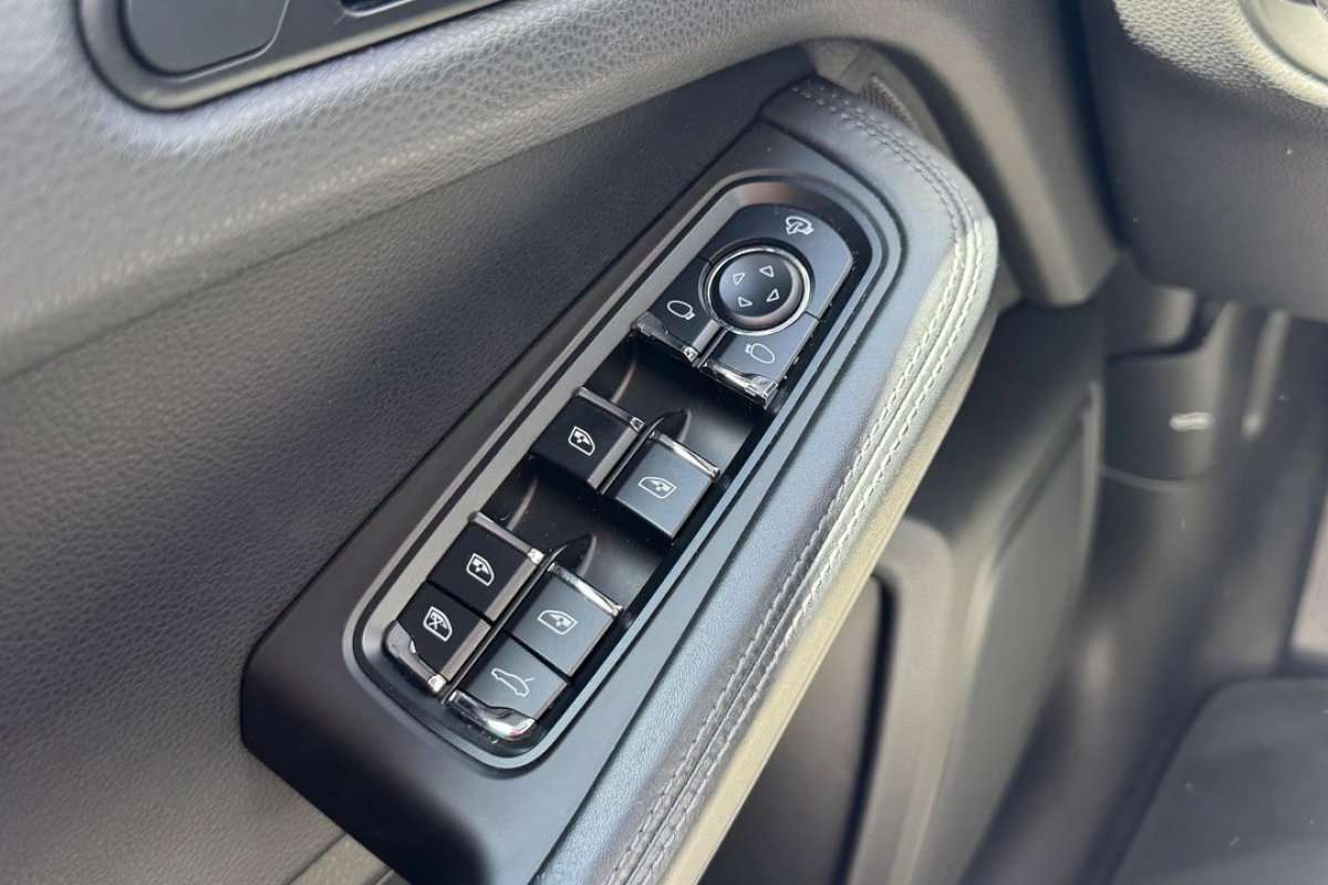 porsche-macan-2022-gasolina-1984cc