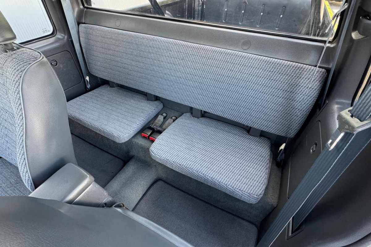 toyota-hilux-1994-diesel-2446cc