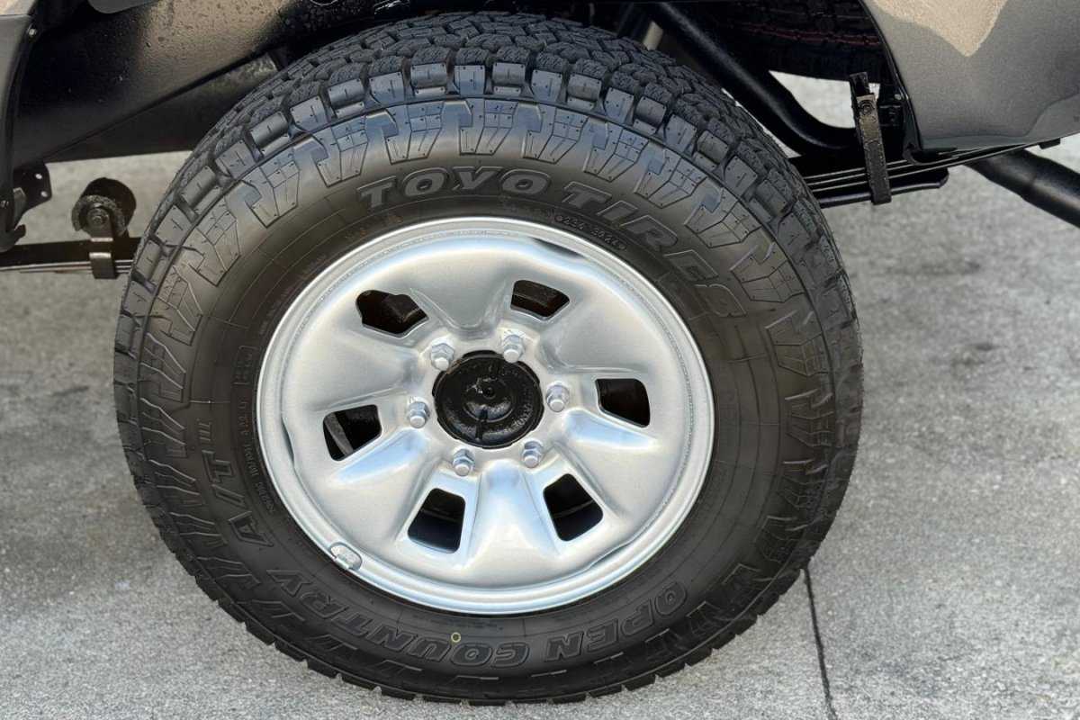 toyota-hilux-1994-diesel-2446cc