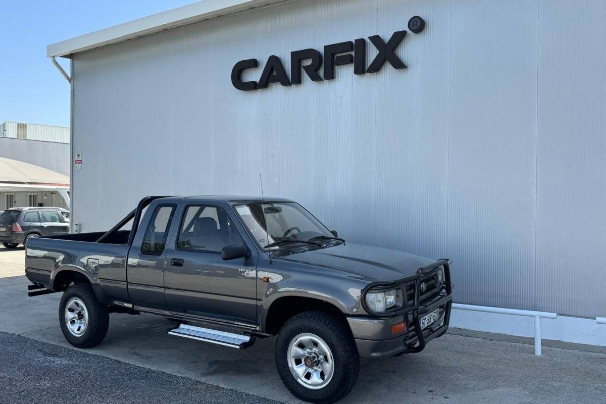 toyota-hilux-1994-diesel-2446cc