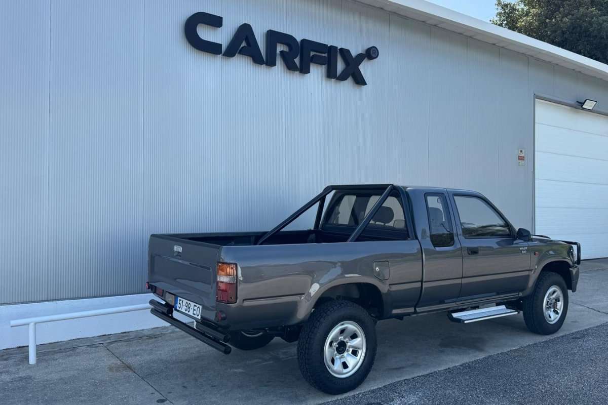 toyota-hilux-1994-diesel-2446cc