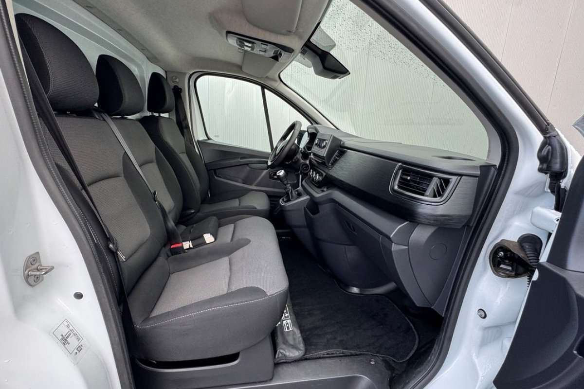 renault-trafic-2024-diesel-1997cc
