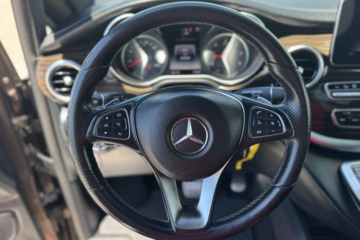 mercedes-benz-classe-v-2018-diesel-2143cc