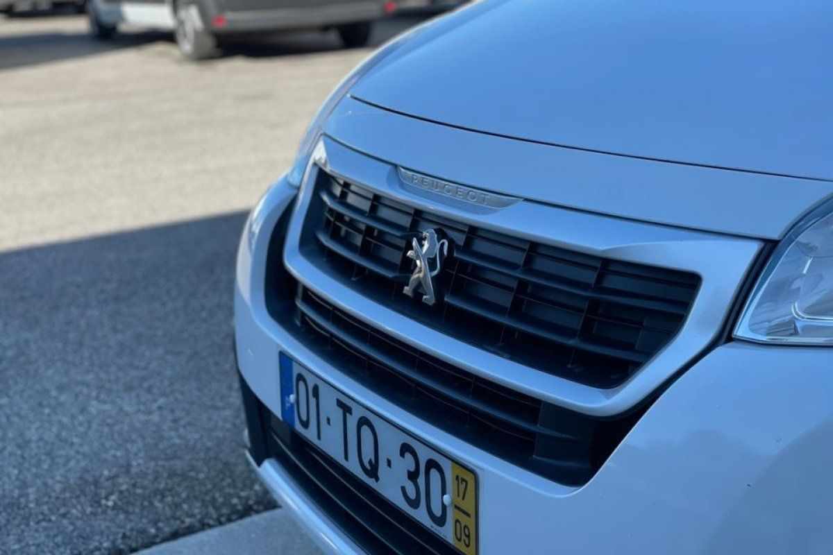peugeot-partner-2017-diesel-1560cc