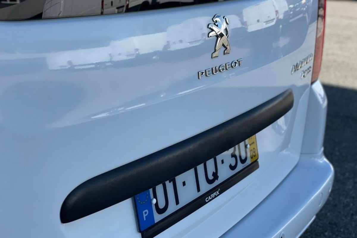 peugeot-partner-2017-diesel-1560cc