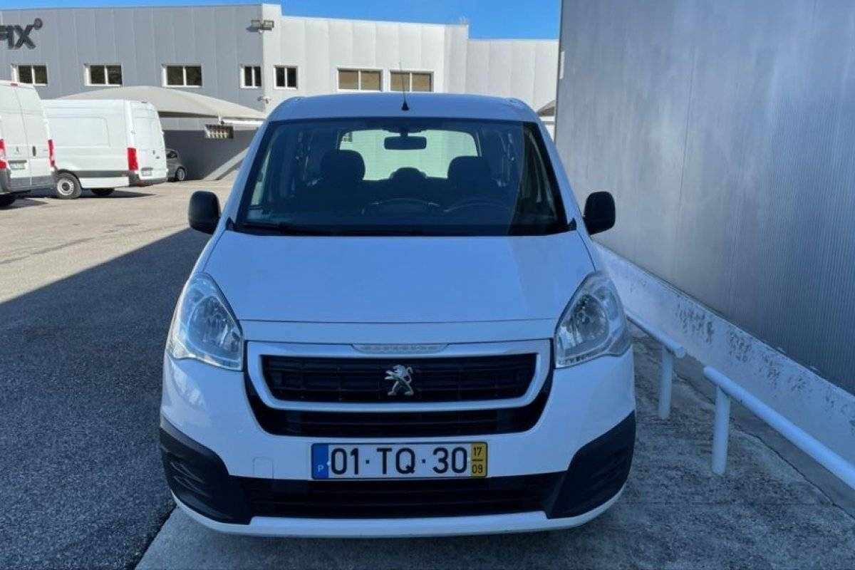 peugeot-partner-2017-diesel-1560cc