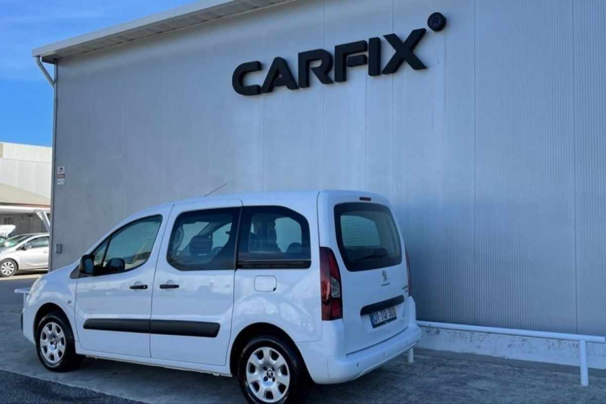 peugeot-partner-2017-diesel-1560cc
