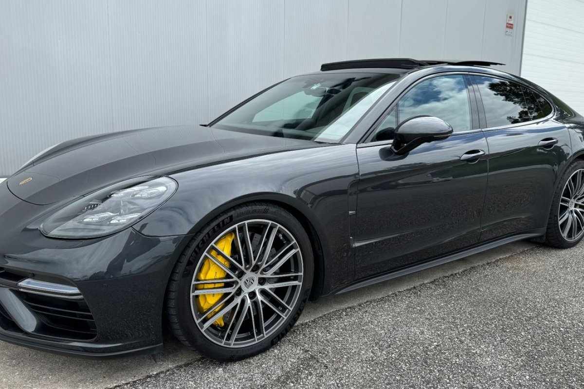 porsche-panamera-2019-hibrido-a-gasolina-3996cc