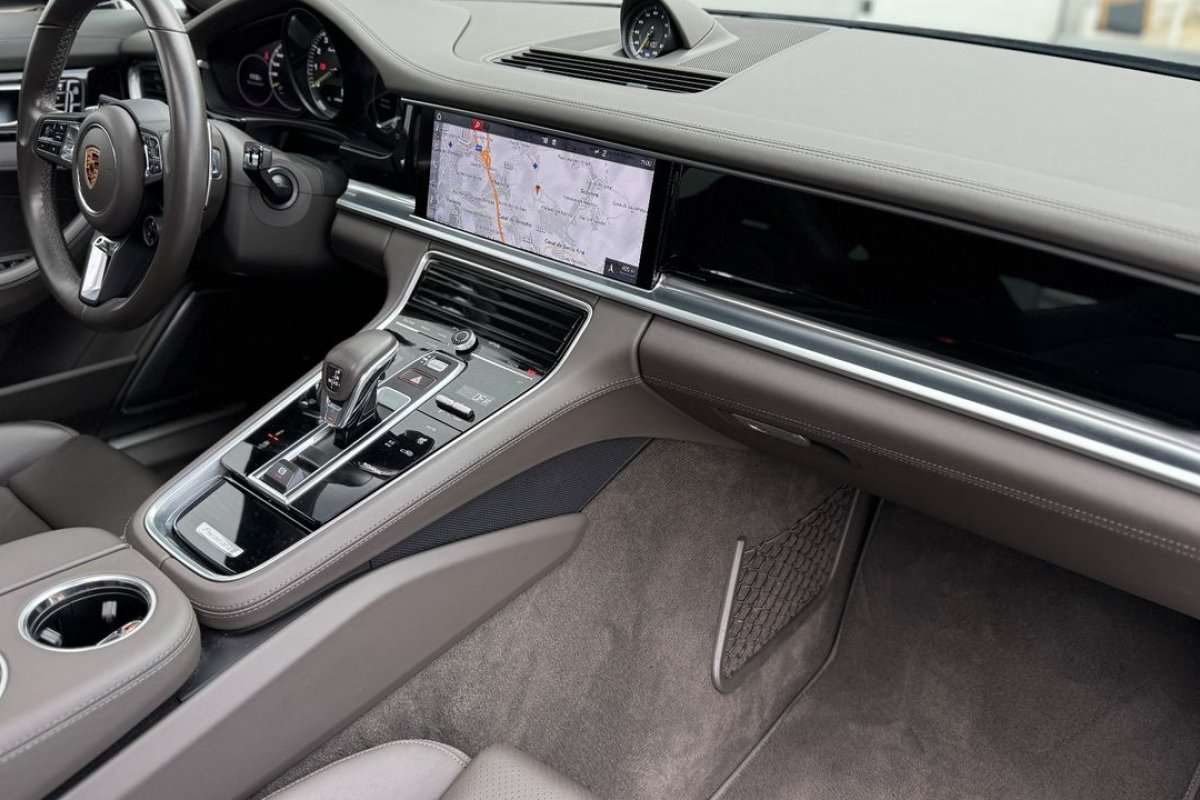 porsche-panamera-2019-hibrido-a-gasolina-3996cc