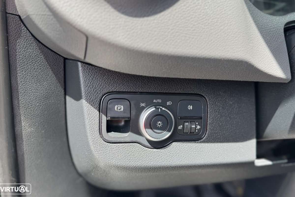 mercedes-benz-sprinter-2020-diesel-2143cc