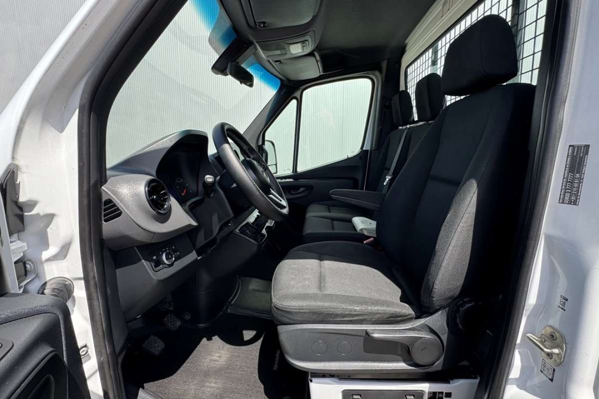 mercedes-benz-sprinter-2020-diesel-2143cc