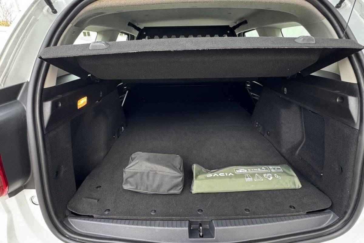 dacia-duster-2023-gpl-999cc