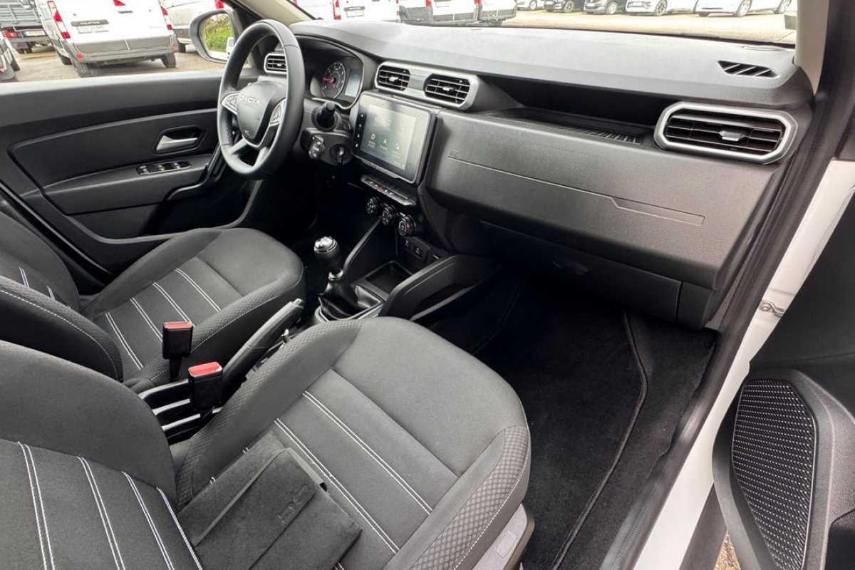 dacia-duster-2023-gpl-999cc