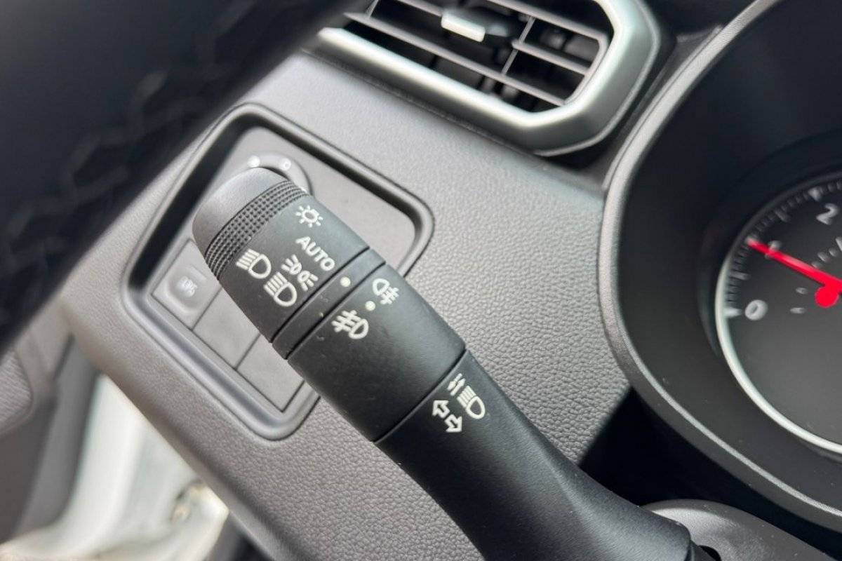 dacia-duster-2023-gpl-999cc