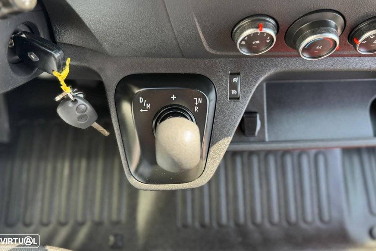 renault-master-2022-diesel-2299cc