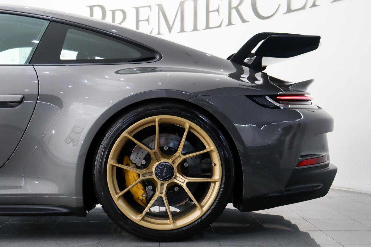 porsche-992-2021-gasolina-3996cc