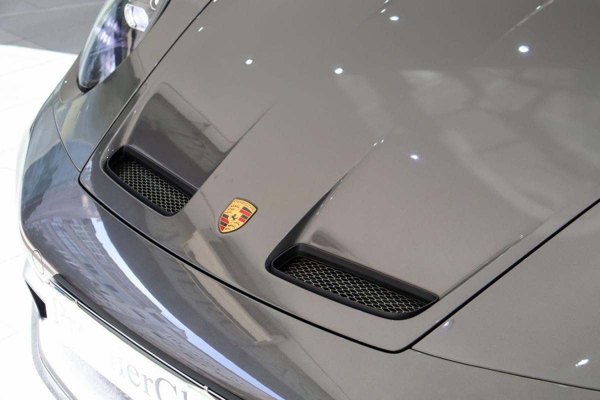 porsche-992-2021-gasolina-3996cc