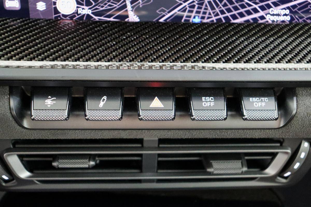 porsche-992-2021-gasolina-3996cc